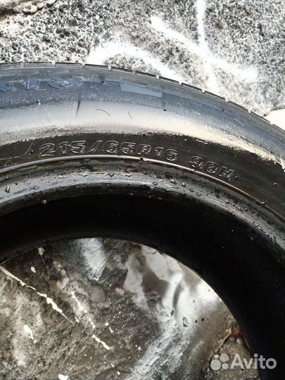 Maxxis CS-735 215/65 R16 H