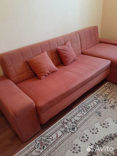 Угловой диван IKEA