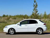 Chevrolet Lacetti 1.6 AT, 2012, 175 126 км, с пробегом, цена 755 000 руб.