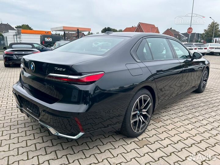 BMW 7 серия 3 AT, 2023, 25 439 км