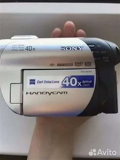 Видеокамера Sony DCR-DVD108E