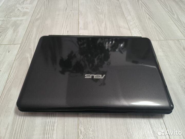 Ноутбук asus