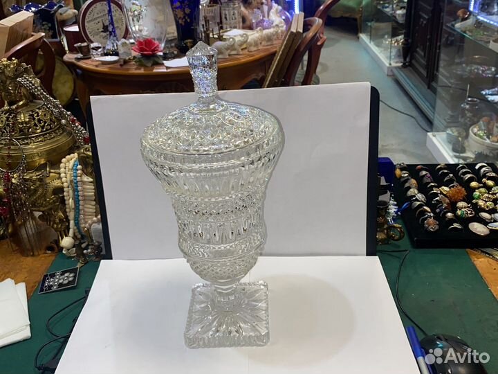 Ваза конфетница с крышкой хрусталь