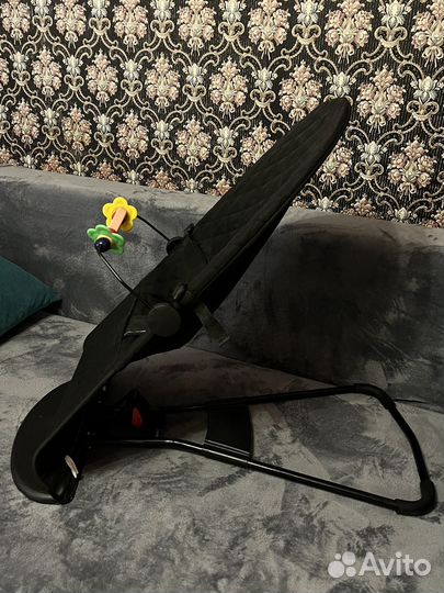 Шезлонг для новорожденных