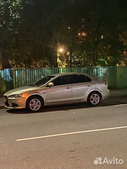 Водитель курьер на личном авто