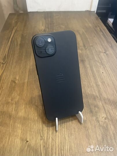 iPhone 15, 128 ГБ