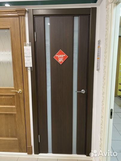 Межкомнатные двери с покрытием натуральный шпон