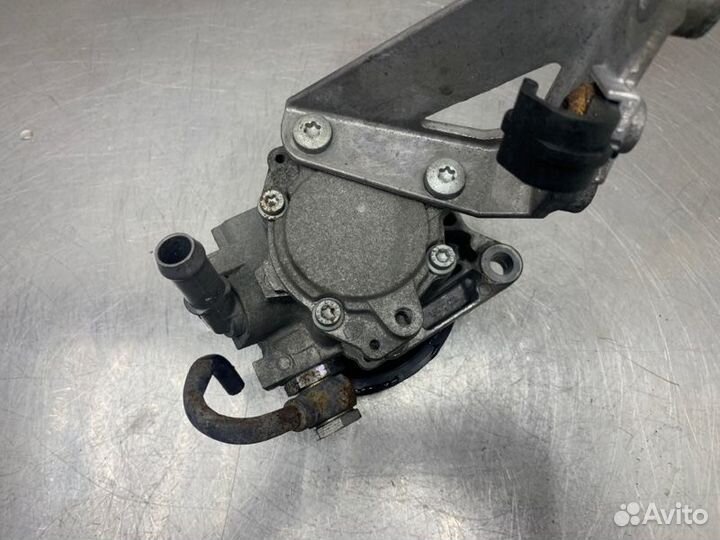 Насос гидроусилителя руля Bmw 3 Series E92 N52B30A