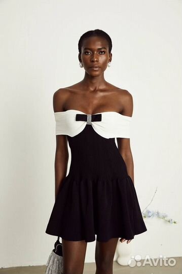 Платье self portrait