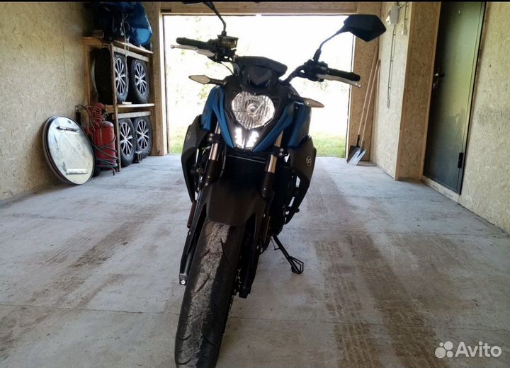 Мотоцикл CFmoto 400NK