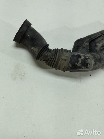 Резонатор воздушного фильтра Opel Astra Z18XE 2008