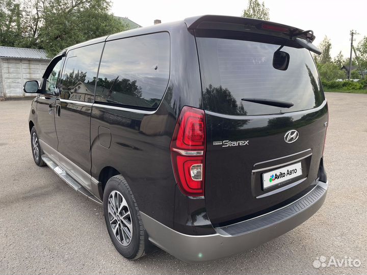 Hyundai Grand Starex 2.5 AT, 2018, 136 000 км