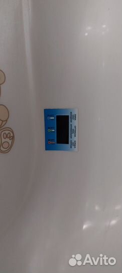 Ванночка для купания с термометром