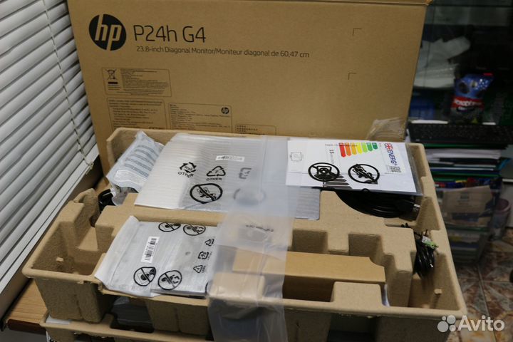 Монитор TFT-TN 23.8