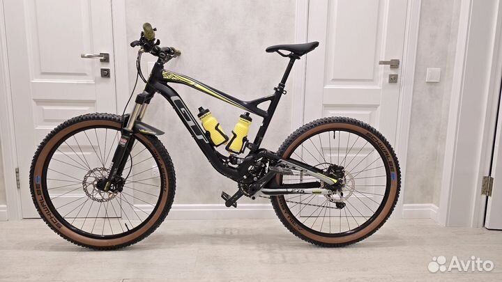 Велосипед двух подвес GT Sensor Elite 2015 27,5