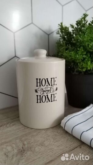 Банка для хранения сыпучих продуктов