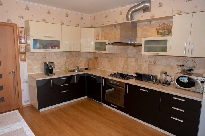 2-к. квартира, 73,1 м², 9/9 эт.