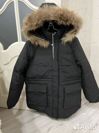 Новая зимняя куртка пуховик 48р