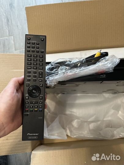 Blu-ray проигрыватели Pioneer BDP-320, BDP-120