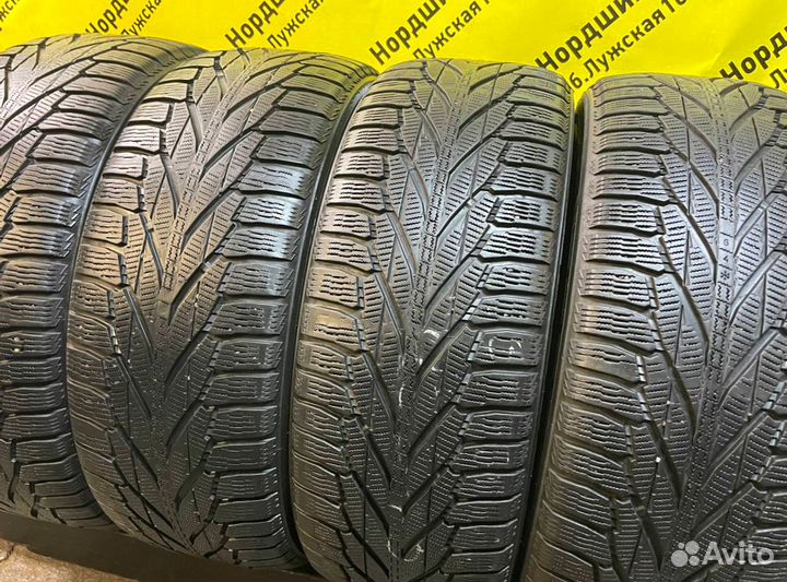 Nokian Tyres Hakkapeliitta R2 SUV 235/60 R17 106R