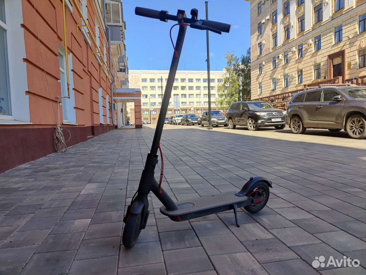 Электросамокат Xiaomi Mi Electric Scooter 1s
