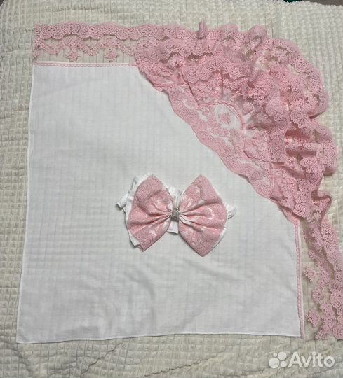 Уголок и бант на выписку