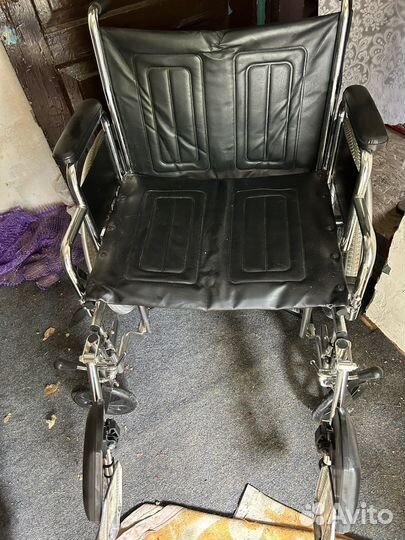 Коляска для инвалидов складная