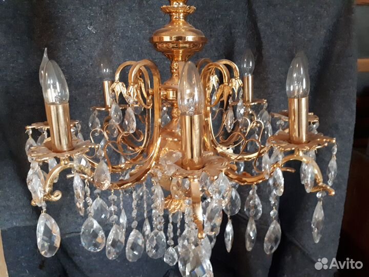 Люстра потолочная