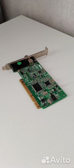 Тв-тюнер AverTV Hybrid + FM PCI