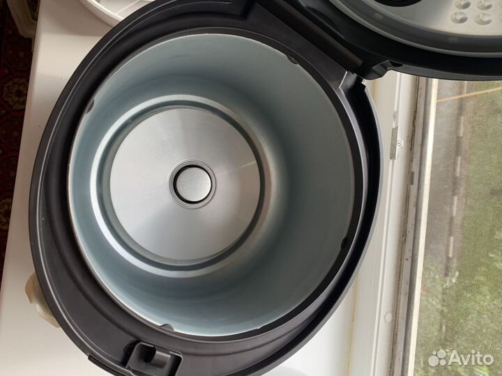 Мультиварка polaris pmc 0558ad