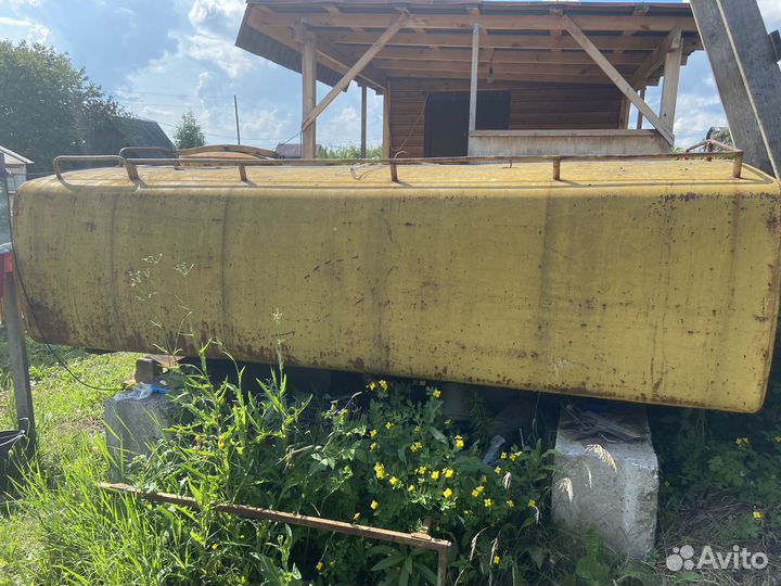 Емкость для воды металлическая