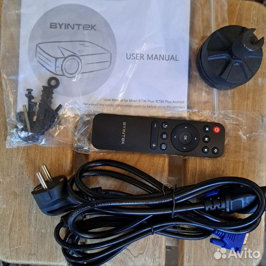 Проектор Byintek BT96 Plus Moon