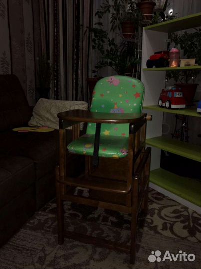 Детский стол и стул
