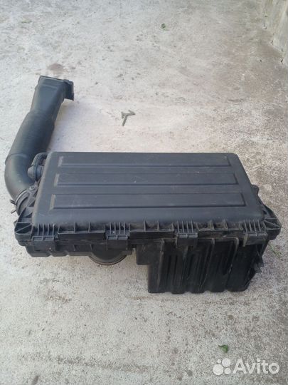 Корпус воздушного фильтра volkswagen polo