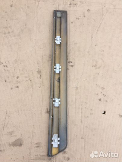 Молдинг двери Mercedes W210