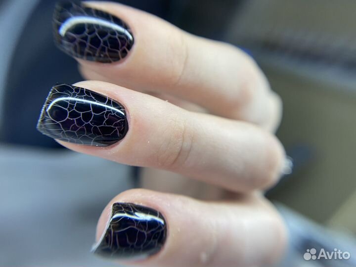 Мастер маникюра и педикюра