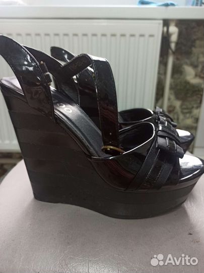 Босоножки женские 36 размер бу