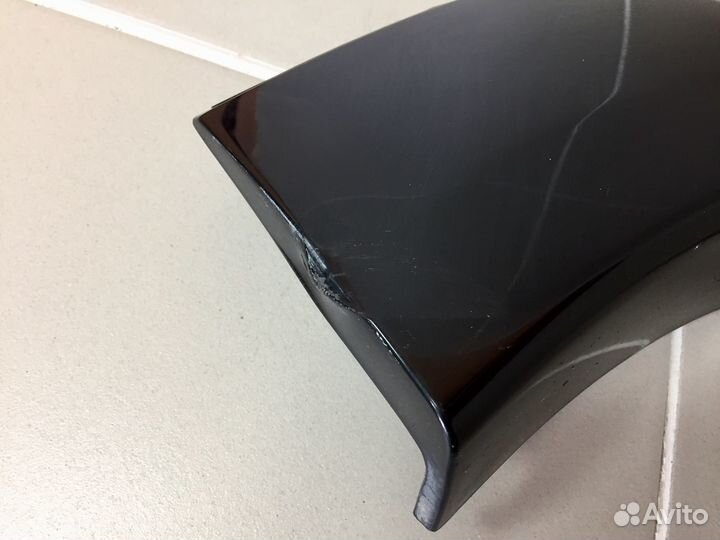 Накладка зад правого крыла Mitsubishi Pajero Sport