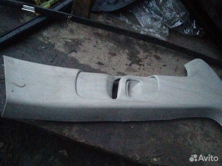 Накладка правой стойки опель зафира А