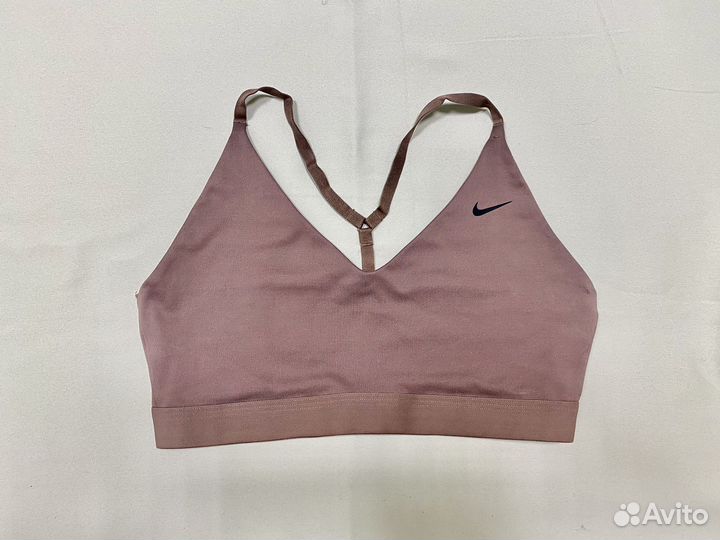 Спортивный топ nike m