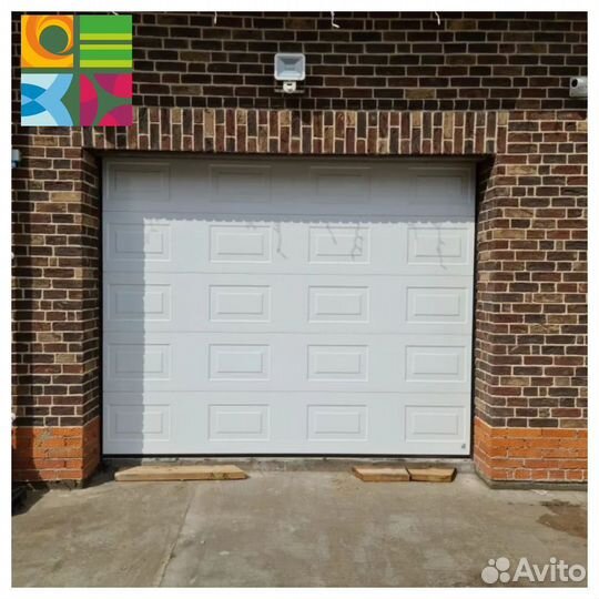 Секционные ворота alutech