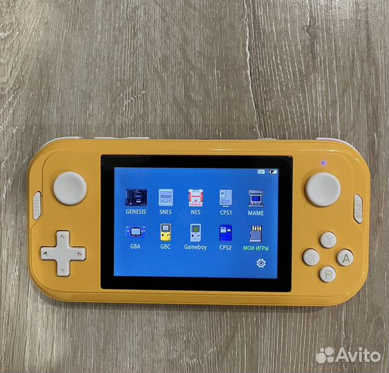 Портативная игровая консоль