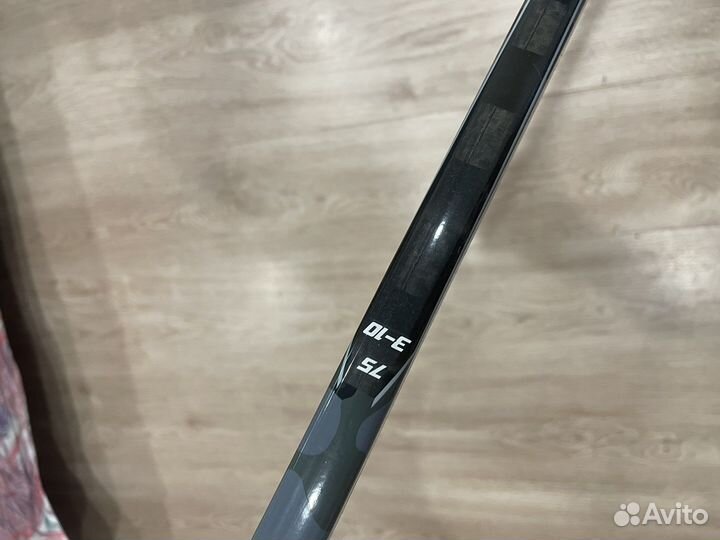 Клюшка хоккейная