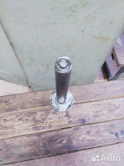 Вертикальный гриф