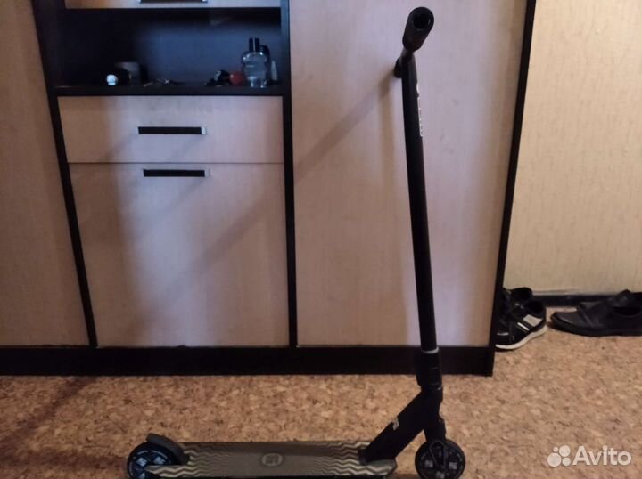 Трюковой самокат