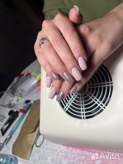 Маникюр, педикюр, коррекция