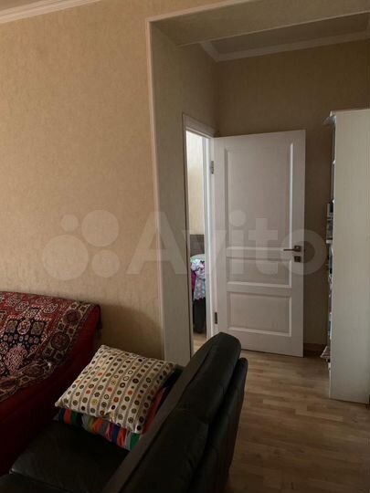 2-к. квартира, 74 м², 2/9 эт.