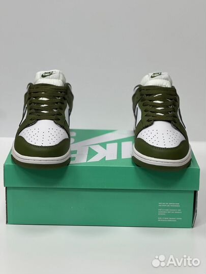 Nike Dunk Low Medium Olive