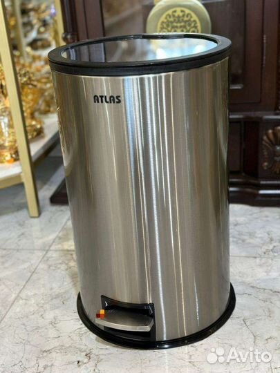 Мусорное ведро