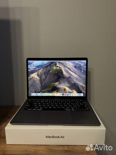 Apple macbook air 13 2020